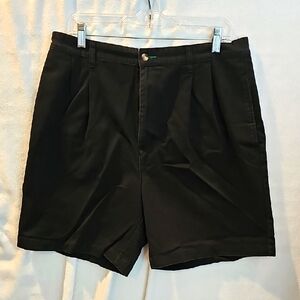 Men's 36 Tommy Hilfiger Black Pleated Front Shorts